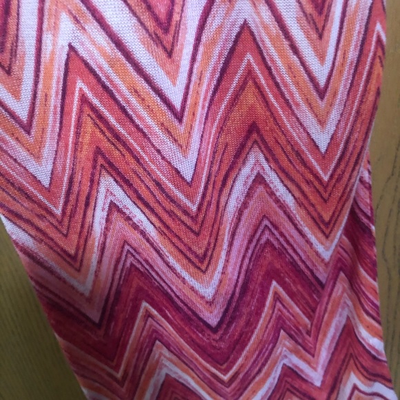 *Scarf* - Picture 3 of 4